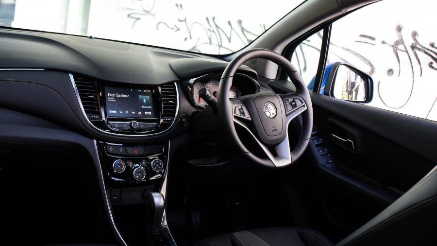 Интерьер Holden Trax LTZ 2016 года  (фото 20 из 22)